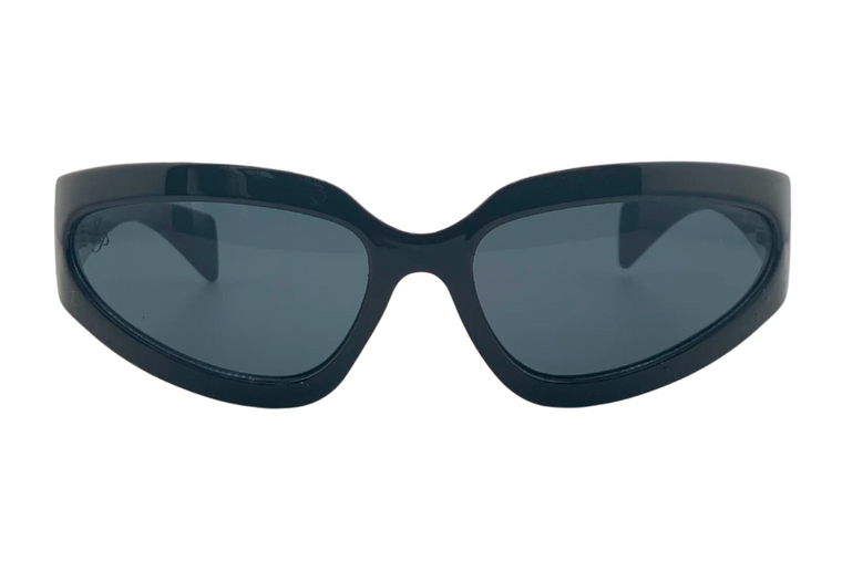 BLACK VISOR FRAME WITH BLACK LENSES