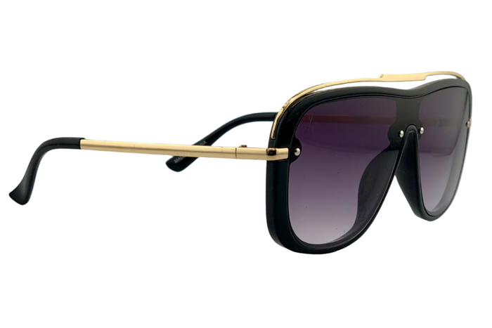 BLACK VISOR FRAME WITH PURPLE LENSES