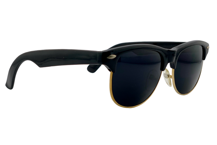 BLACK/GOLD WAYFARER WITH BLACK LENSES