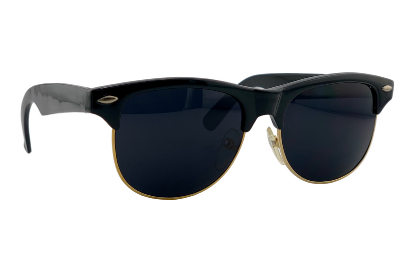 BLACK/GOLD WAYFARER WITH BLACK LENSES