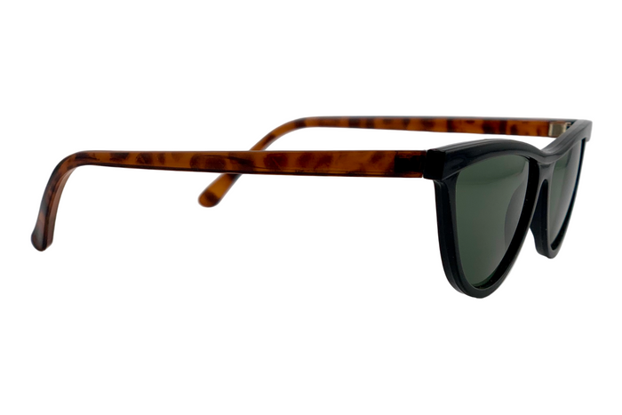 BLACK/TORT CAT EYE FRAME WITH GREEN LENSES