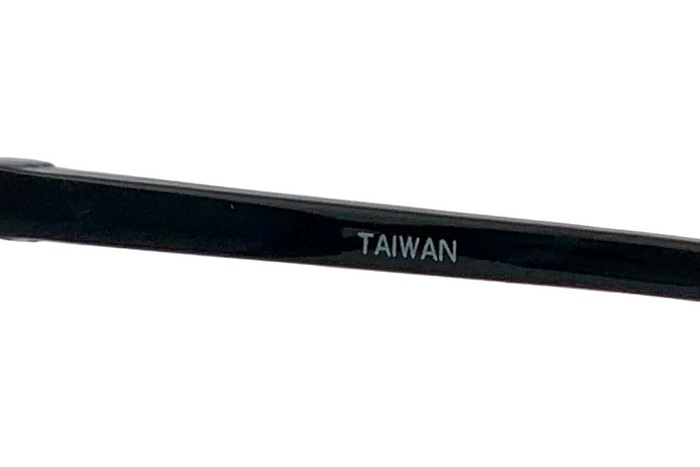 BLACK/GOLD SQUARE FRAME WITH SMOKE GRAD LENSES