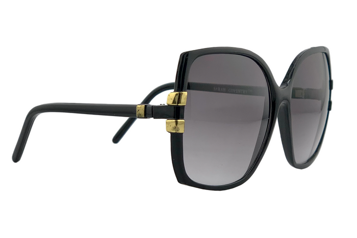 BLACK/GOLD SQUARE FRAME WITH SMOKE GRAD LENSES