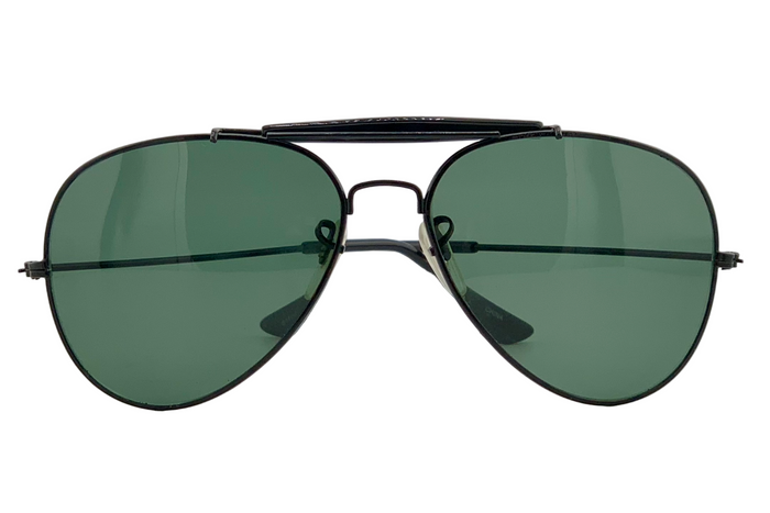 BLACK AVIATOR WITH GREEN LENSES