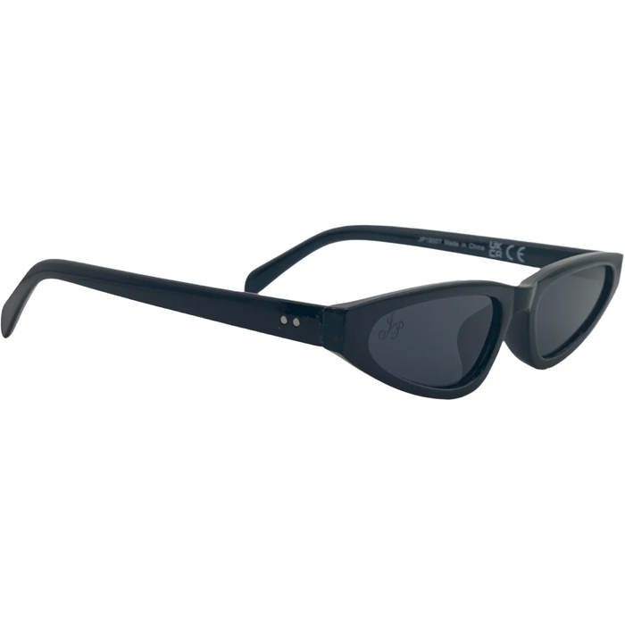 BLACK CAT EYE WITH BLACK LENSES