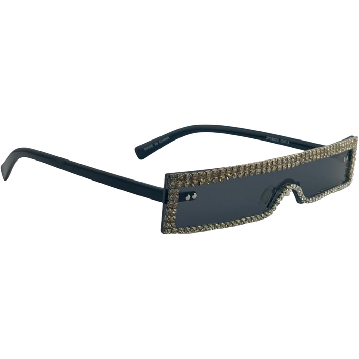 BLACK RECTANGLE FRAME WITH DIAMONTE DETAIL AND GREY LENSES