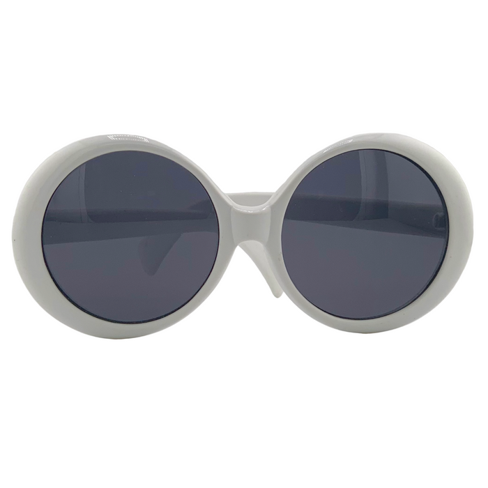 ROUND WHITE FRAME WITH SMOKE LENSES