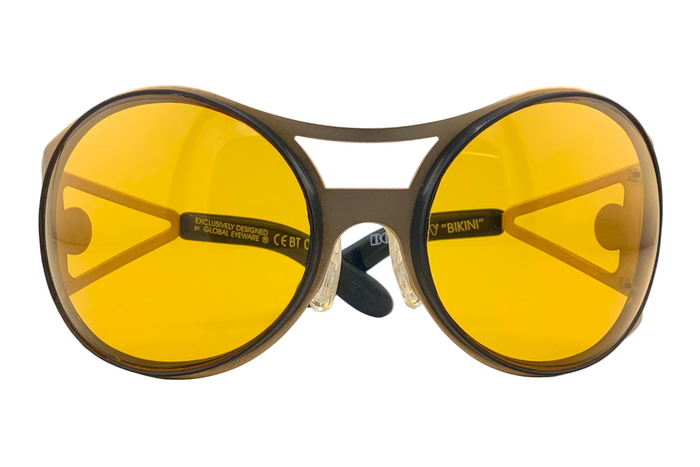 GOLD ROUND VISOR FRAME WITH YELLOW LENSES